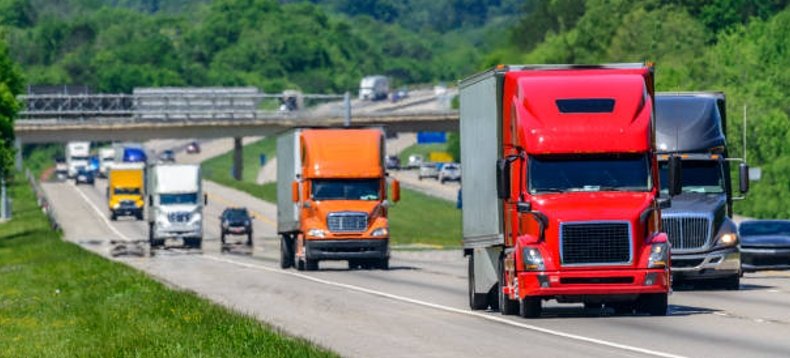 découvrez notre outil de calcul de fret routier pour estimer facilement vos coûts de transport. obtenez des résultats rapides et précis pour optimiser votre logistique et prendre des décisions éclairées.