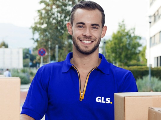 découvrez notre service de livraison gls, rapide et fiable, qui assure l'acheminement de vos colis en toute sécurité. bénéficiez d'une solution de transport adaptée à vos besoins, que vous soyez un professionnel ou un particulier.