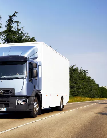 découvrez nos services de transport de camion rapide et fiable. nous offrons des solutions personnalisées pour le transport de marchandises, garantissant sécurité et efficacité à chaque étape de la chaîne logistique.