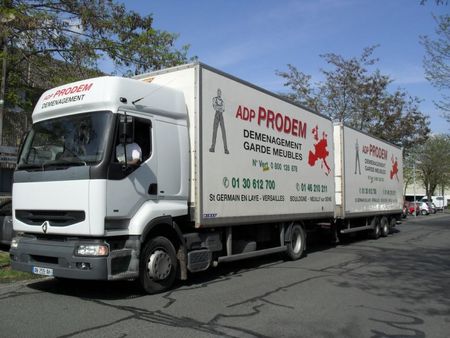 découvrez nos conseils pour bien choisir le camion idéal pour votre déménagement. que vous ayez besoin d'un petit véhicule pour une petite surface ou d'un grand camion pour un déménagement complet, nous vous guidons à travers les options disponibles, les critères à considérer et les meilleures pratiques. préparez votre déménagement en toute sérénité !