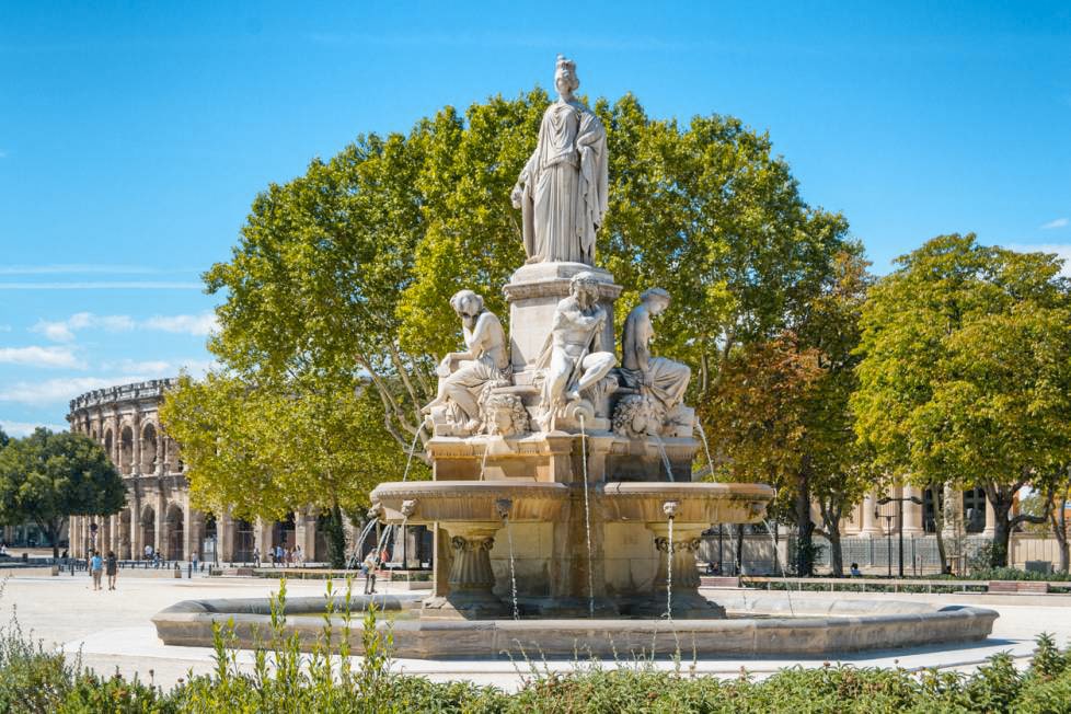 découvrez nos conseils pratiques pour un déménagement réussi à nîmes. suivez nos astuces pour faciliter chaque étape de votre déménagement, de la préparation à l'installation dans votre nouveau logement.