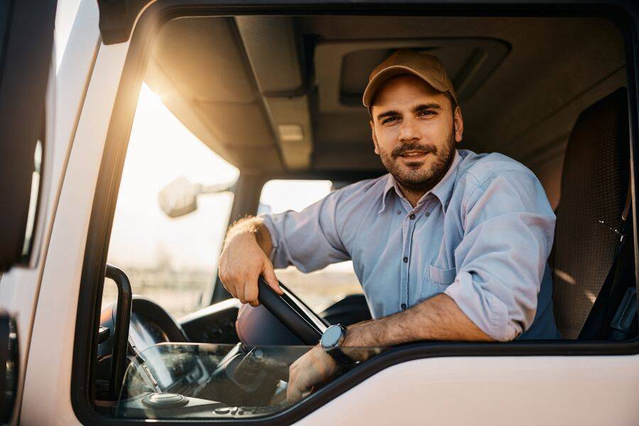 découvrez les nombreux avantages de devenir un transporteur indépendant : flexibilité dans votre emploi du temps, autonomie dans la gestion de votre entreprise et opportunités de revenus accrues. explorez un monde où vous contrôlez votre avenir professionnel tout en offrant des services de transport de qualité.