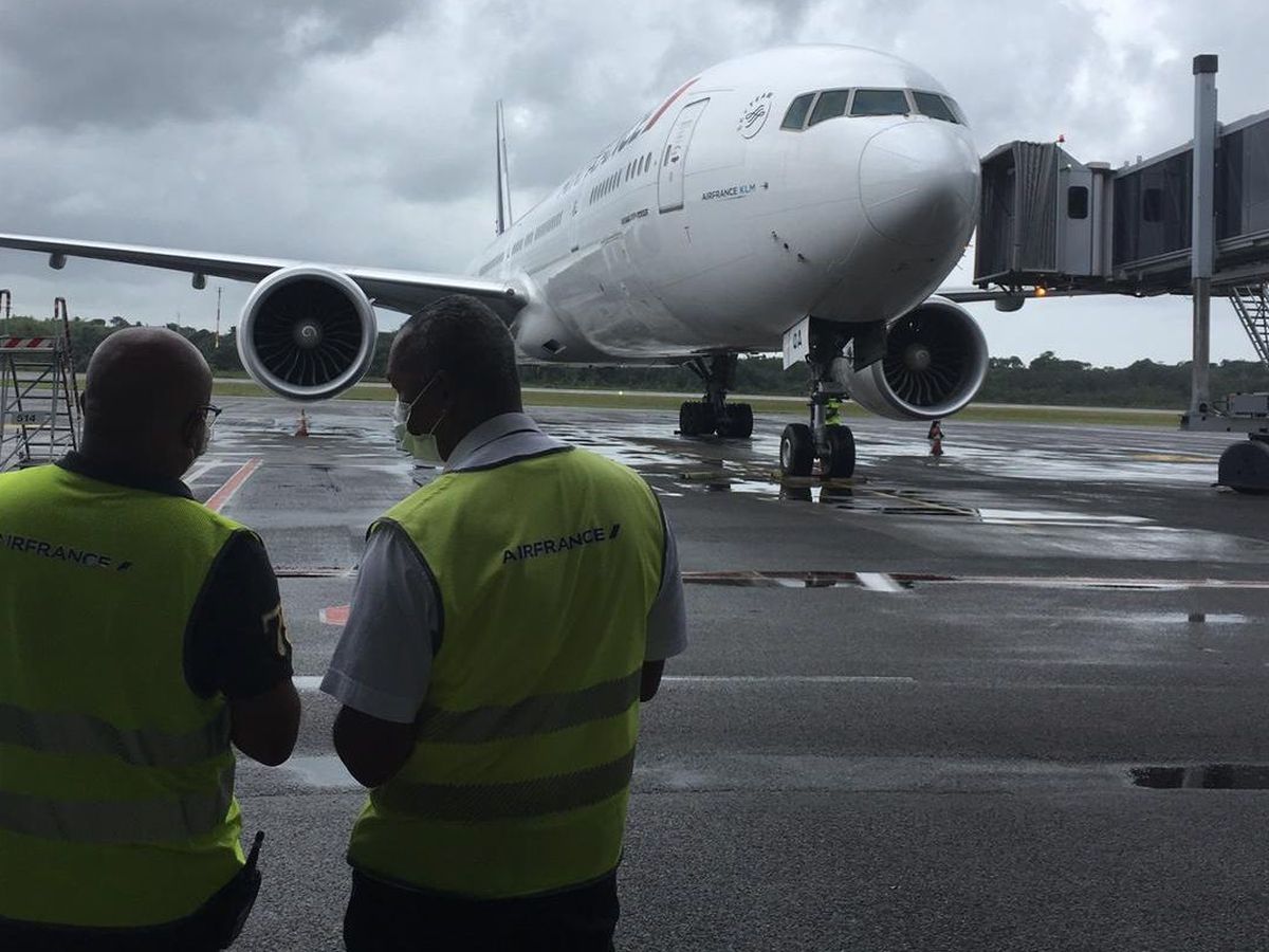 découvrez les tarifs d'air france cargo pour le transport de marchandises au kilo. bénéficiez de solutions logistiques adaptées à vos besoins tout en profitant d'un service de qualité. obtenez un devis rapide et transparent pour l'envoi de vos colis partout dans le monde.