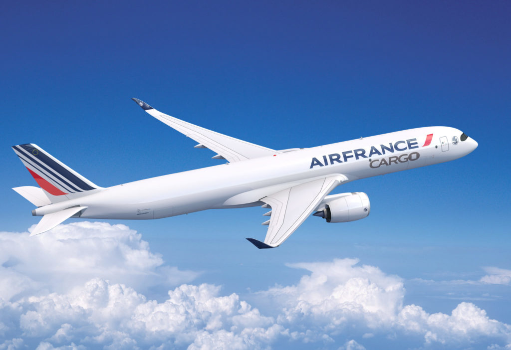 découvrez les tarifs compétitifs d'air france cargo pour le transport de marchandises. obtenez des prix au kilo adaptés à vos besoins logistiques et bénéficiez d'un service de qualité pour l'envoi de vos colis à l'international.