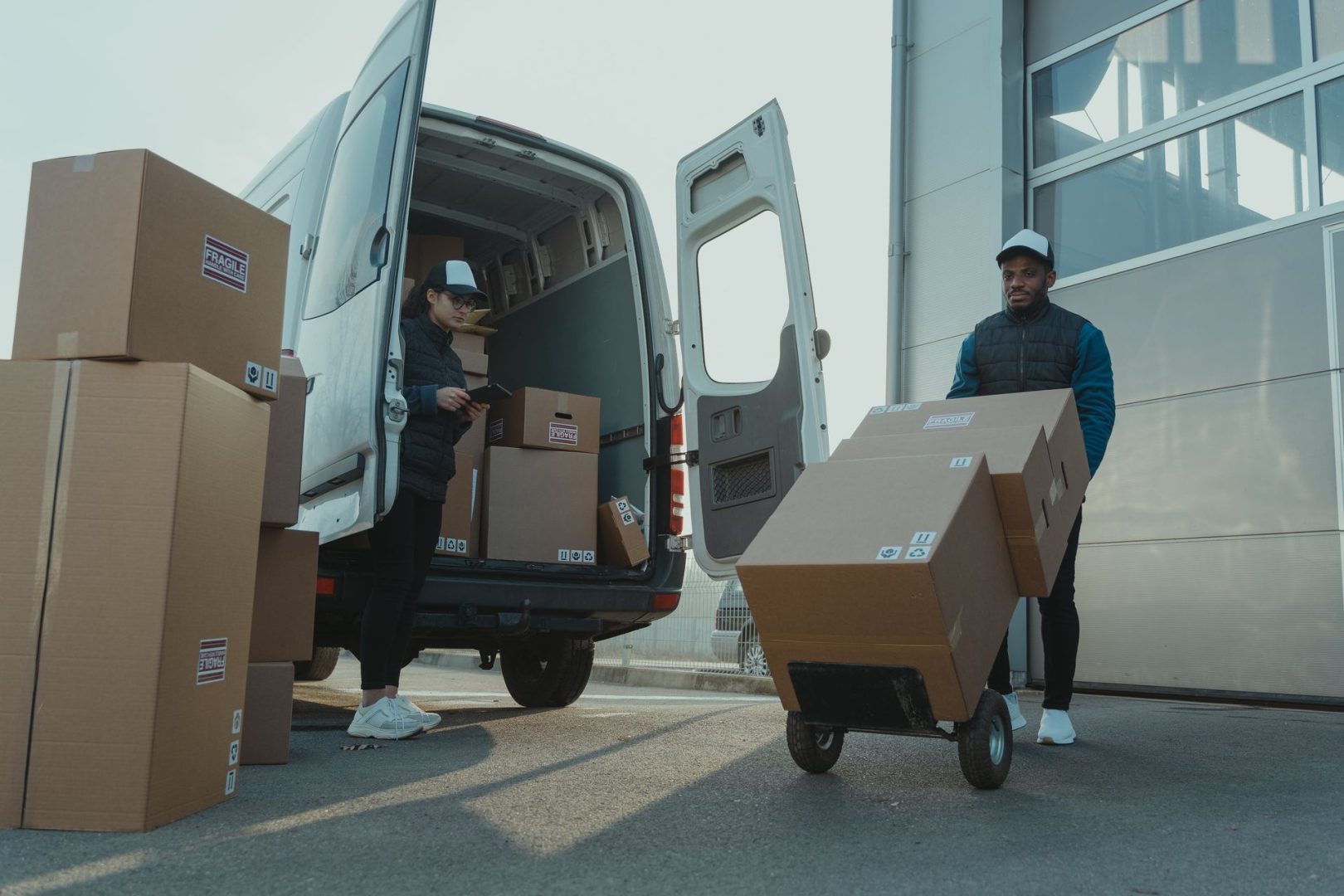 découvrez notre expertise en capacité de transport de marchandises, garantissant un service fiable, rapide et adapté à vos besoins. optimisez votre logistique avec nos solutions sur mesure.