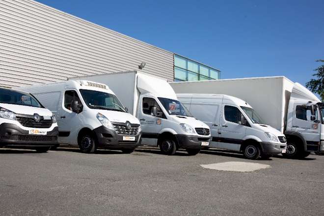 découvrez comment choisir le partenaire de transport idéal pour optimiser vos opérations logistiques. nos conseils vous aideront à sélectionner un prestataire fiable et adapté à vos besoins, garantissant efficacité et sécurité pour vos marchandises.