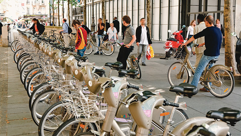 découvrez les meilleures options de transport à paris pour faciliter vos déplacements. comparez les services de métro, bus, tramway et vtc pour un voyage agréable dans la capitale française.