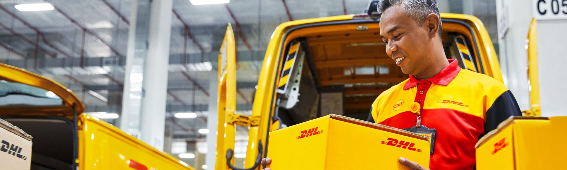 découvrez nos services d'expédition rapide et fiable avec dhl. envoyez vos colis partout dans le monde en toute sécurité et à des prix compétitifs. profitez d'un suivi en temps réel et d'une livraison express pour vos envois personnels ou professionnels.