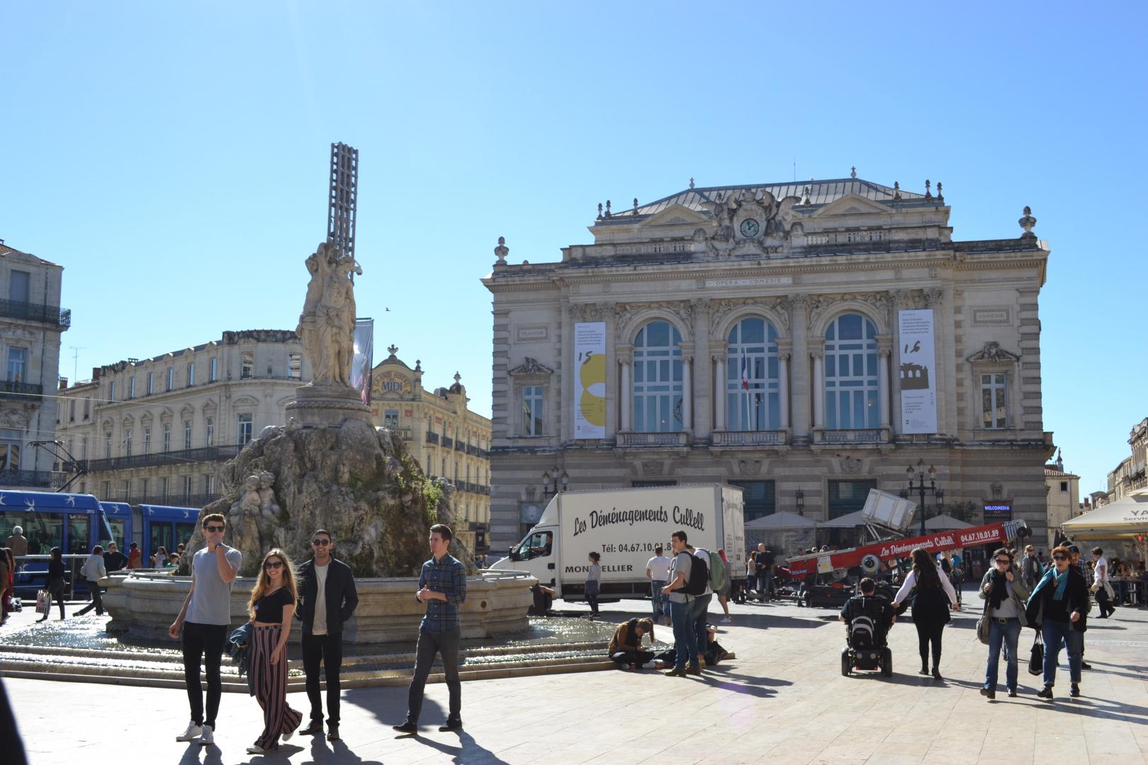 découvrez nos services de déménagement entre marseille et montpellier. profitez d'un déménagement rapide, sécurisé et professionnel pour un changement d'adresse en toute sérénité.