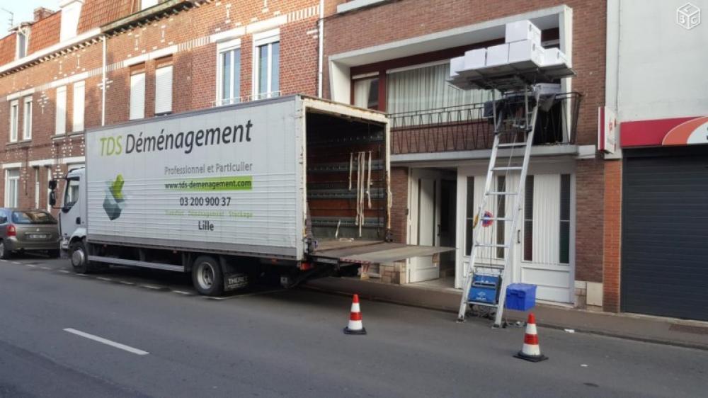 découvrez nos services de déménagement serein à lille. profitez d'une organisation sans stress, d'une équipe professionnelle et d'un accompagnement personnalisé pour un déménagement réussi dans la métropole lilloise.