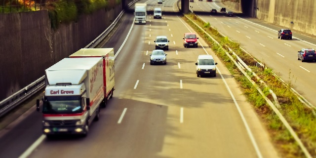 découvrez comment la destruction du transport routier peut transformer nos villes, réduire les émissions de carbone et favoriser des alternatives écologiques. explorez les enjeux, les impacts et les solutions innovantes pour un avenir durable.