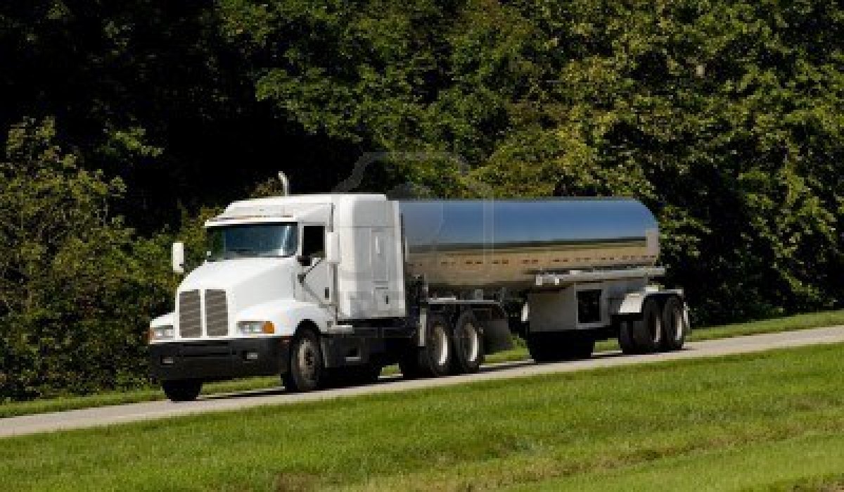 découvrez comment devenir conducteur routier au québec. explorez les étapes essentielles, les formations nécessaires et les débouchés dans ce secteur en pleine croissance. devenez un professionnel de la route et profitez d'une carrière enrichissante!