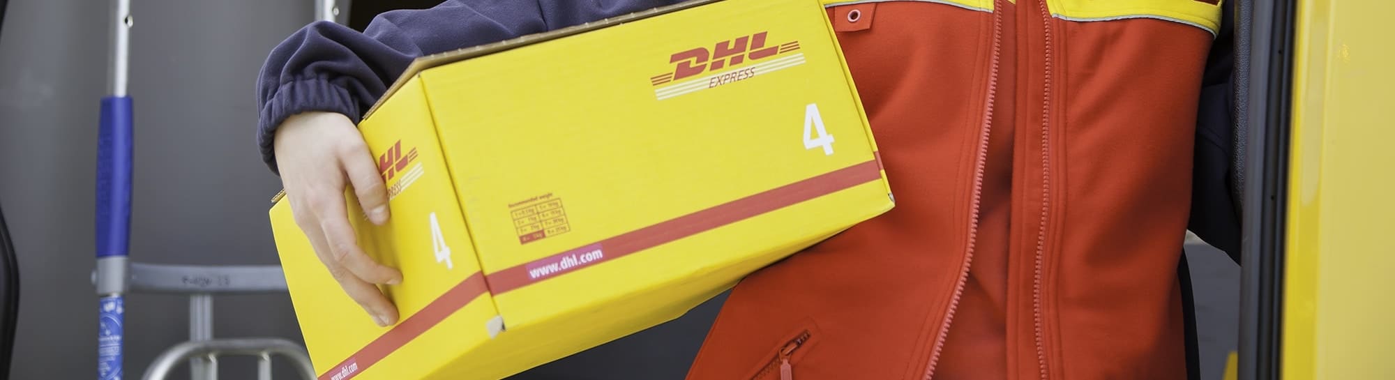 découvrez si dhl informe ses clients avant une livraison. cette article explore les pratiques d'avertissement de dhl, les options de suivi disponibles et comment vous pouvez rester informé sur l'état de votre colis.