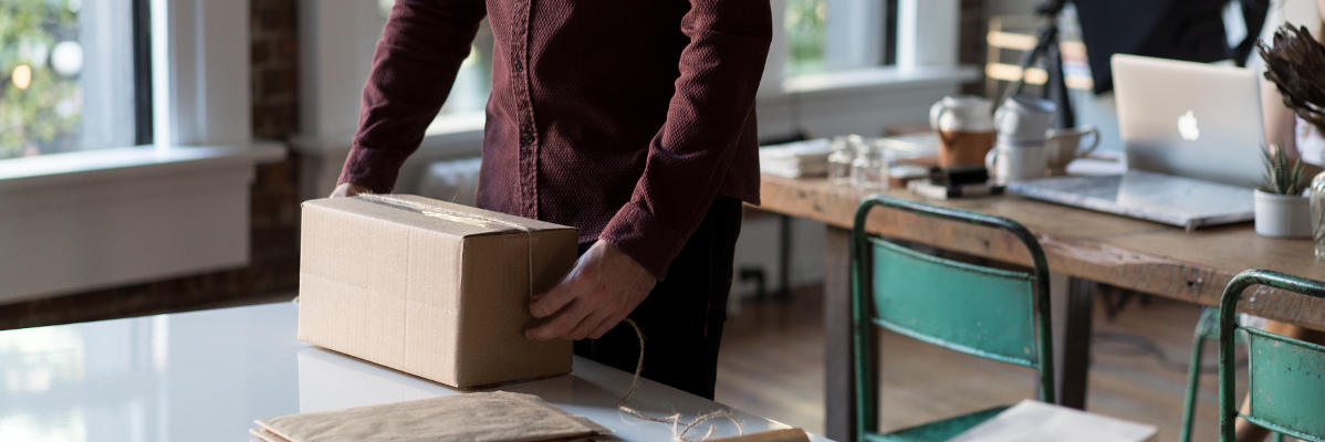 découvrez notre sélection des meilleurs transporteurs de colis pour un envoi rapide et fiable. comparez les services, les tarifs et les avis pour trouver le transporteur qui répond à tous vos besoins d'expédition.