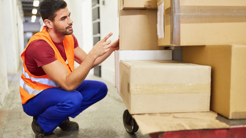 découvrez des astuces et conseils pratiques pour optimiser la logistique de votre déménagement. simplifiez vos démarches, planifiez efficacement et réduisez le stress pour un déménagement réussi et serein.