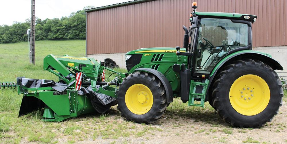 découvrez notre guide complet sur les prix des tracteurs agricoles. comparez les modèles, explorez les marques et obtenez des conseils pour choisir le meilleur tracteur en fonction de votre budget et de vos besoins.