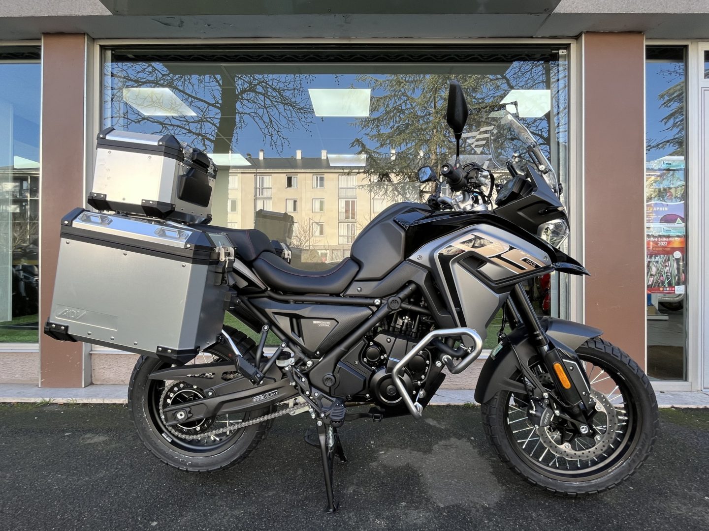 découvrez nos tarifs compétitifs pour le transport de votre moto. que ce soit pour un déménagement, une vente ou un voyage, bénéficiez d'un service fiable et adapté à vos besoins. comparez les prix et choisissez la solution idéale pour transporter votre deux-roues en toute sécurité.