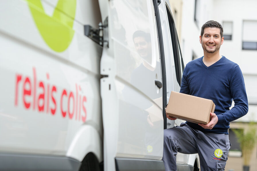 découvrez notre service de relais colis, une solution pratique et rapide pour expédier et recevoir vos colis en toute sécurité. profitez d'un réseau étendu de points de relais pour simplifier vos envois et retraits.