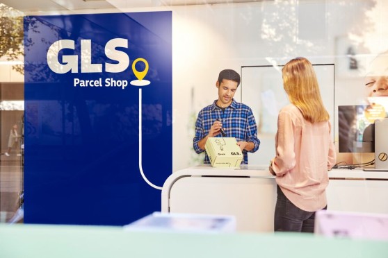 suivez votre colis gls en temps réel grâce à notre service de suivi simple et efficace. restez informé de l'état de livraison de votre commande, à chaque étape du trajet. ne manquez plus aucune mise à jour et recevez votre colis en toute sérénité !