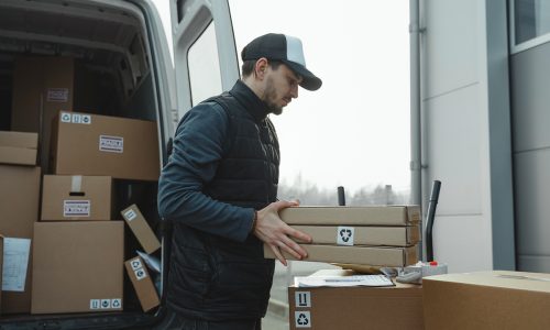 découvrez nos tarifs compétitifs pour les déménagements avec ups. profitez de services fiables et adaptés à vos besoins pour un déménagement serein et économique.