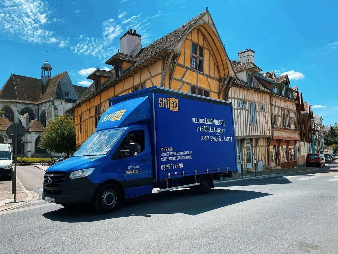 découvrez notre service de transit spécialisé pour colis volumineux, garantissant une livraison rapide et sécurisée. profitez d'une solution sur mesure adaptée à vos besoins logistiques, avec un suivi en temps réel de votre envoi.