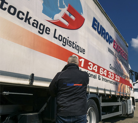 découvrez nos services de transport de palettes en france, garantissant une livraison rapide et sécurisée de vos marchandises. profitez d'une logistique efficace et d'un suivi personnalisé pour répondre à tous vos besoins de transport.