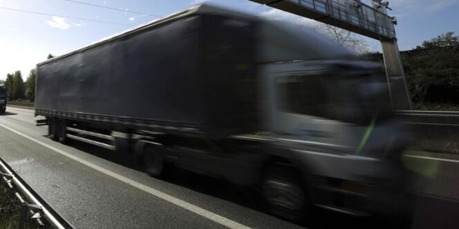 découvrez des solutions de transport économique adaptées à vos besoins. optimisez vos coûts tout en bénéficiant d'un service fiable et de qualité pour vos marchandises.