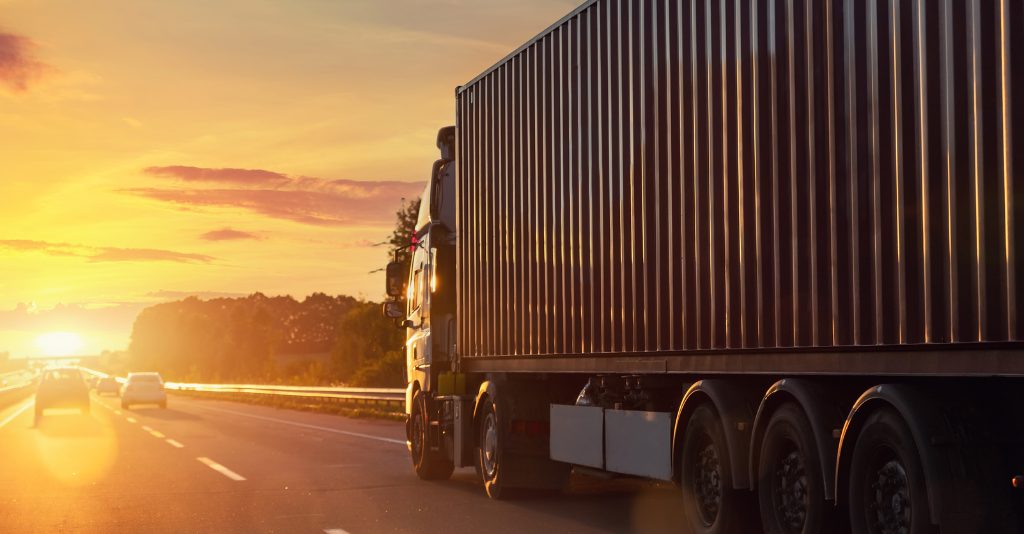 découvrez tout sur le transport routier : solutions efficaces pour le transport de marchandises, avantages économiques, services disponibles et innovations dans ce secteur dynamique.