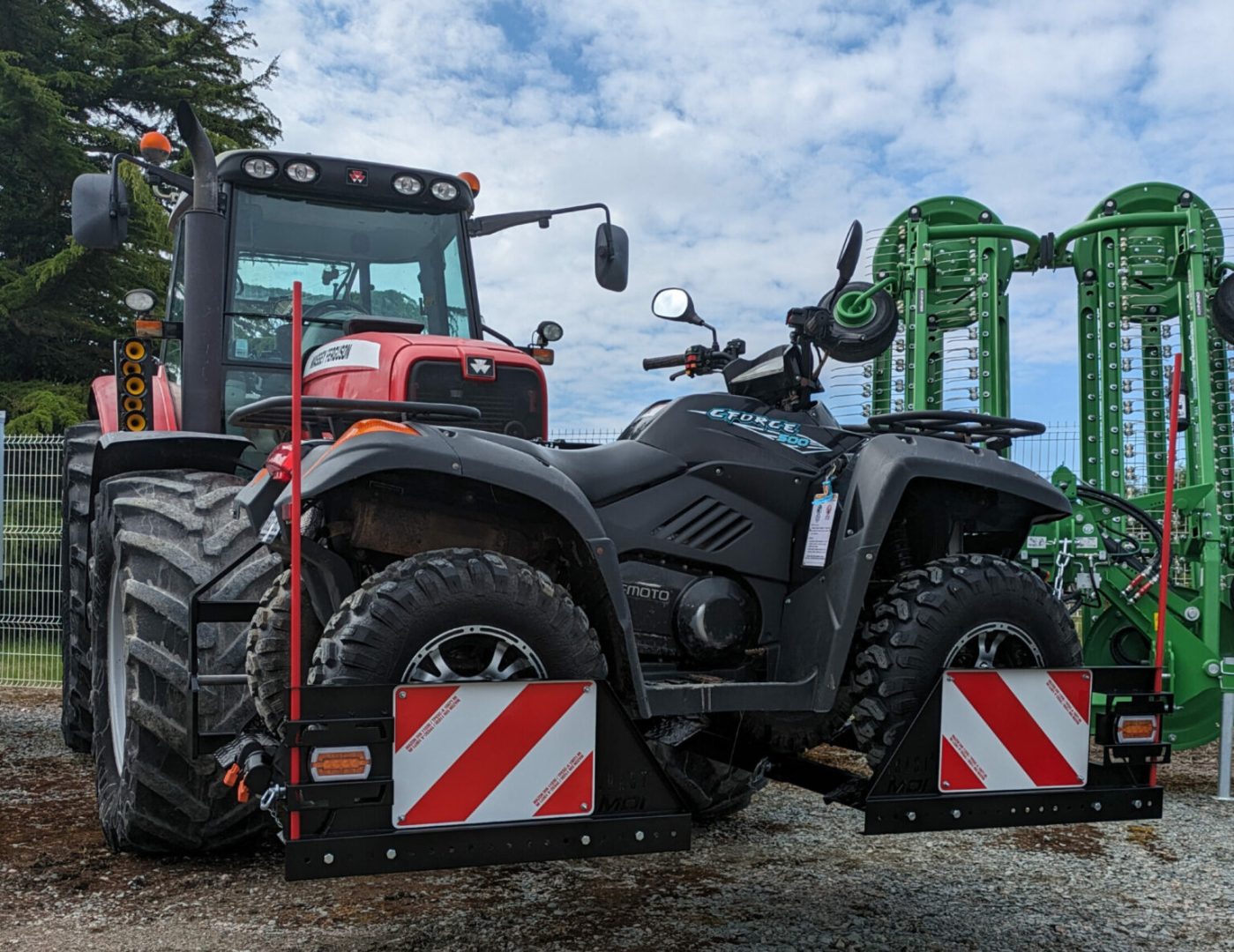 découvrez nos services de transport de tracteurs, spécialisés dans la livraison sécurisée et rapide de votre matériel agricole. profitez de tarifs compétitifs et d'une expertise professionnelle pour vos besoins de transport.