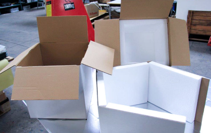 découvrez nos solutions efficaces pour transporter des cartons pliés en toute sécurité. optimisez votre logistique et assurez la protection de vos marchandises avec notre expertise en transport.