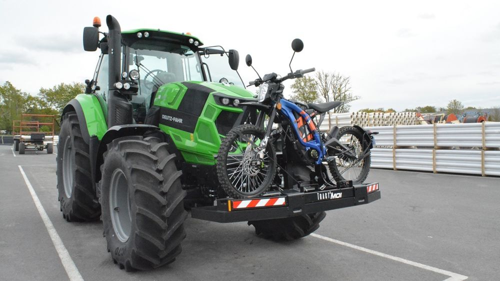 découvrez nos solutions efficaces et sécurisées pour le transport de tracteurs. que ce soit pour un chantier, une ferme ou un déménagement, nous vous proposons des services adaptés à vos besoins pour déplacer votre équipement agricole en toute tranquillité.