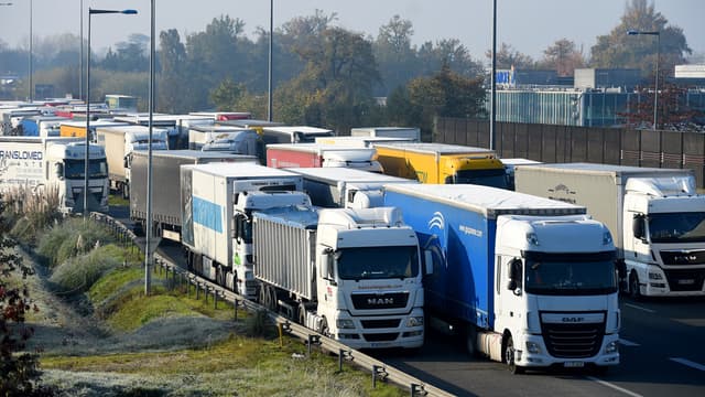 découvrez les enjeux et les services des transporteurs routiers en france. optimisez votre logistique avec des experts du transport routier, garantissant efficacité et sécurité pour vos marchandises.