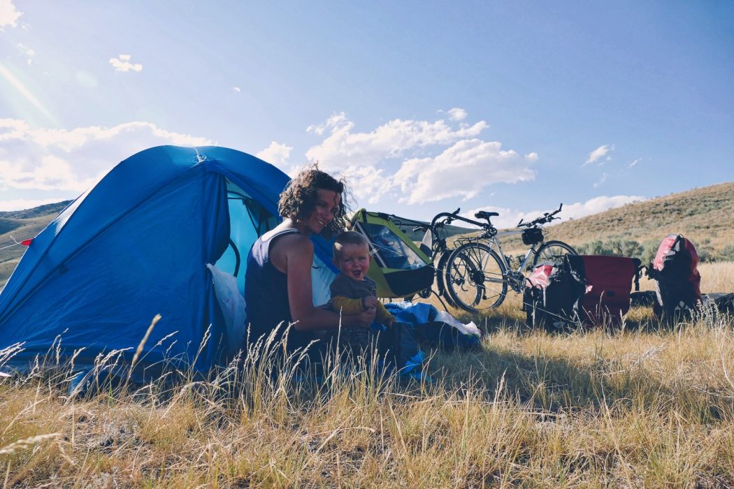 découvrez des aventures inoubliables en famille avec notre guide de voyage à vélo pour enfants. conseils pratiques, itinéraires sécurisés et astuces pour rendre chaque sortie mémorable tout en favorisant l'éveil et le plaisir des petits aventuriers.