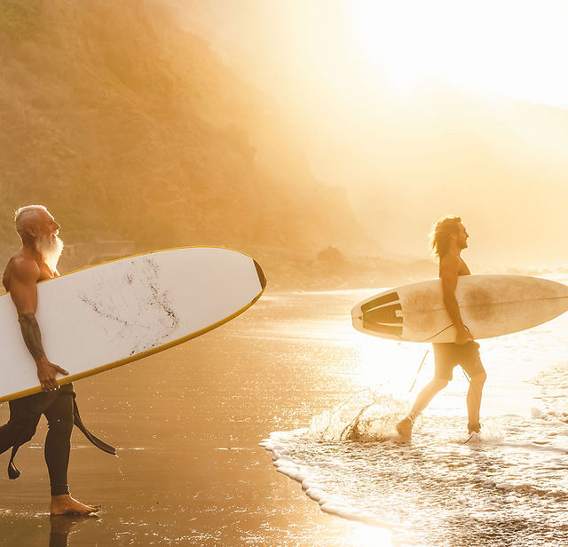 découvrez l'univers du surf avec notre guide complet. apprenez à envoyer vos meilleures vagues, trouvez le matériel adapté et explorez des destinations idéales pour les surfeurs de tous niveaux.