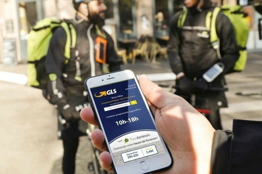 profitez d'une livraison rapide et fiable avec gls. suivez votre colis en temps réel et bénéficiez d'un service client à votre écoute pour une expérience d'expédition sans souci.