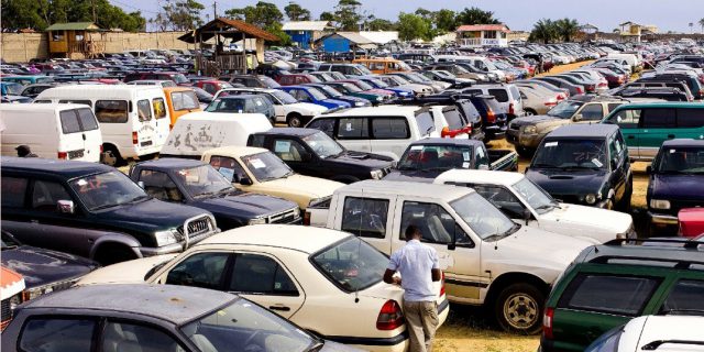 découvrez nos services de transport de voiture en guinée, garantissant une livraison rapide et sécurisée de votre véhicule. profitez d'une expertise locale et d'un suivi personnalisé tout au long de votre trajet. contactez-nous pour un devis sur mesure!