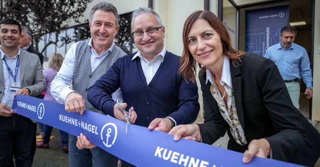 découvrez kuehne + nagel, le leader mondial de la logistique, offrant des solutions innovantes et adaptées à vos besoins d'expédition, de transport et de chaîne d'approvisionnement.