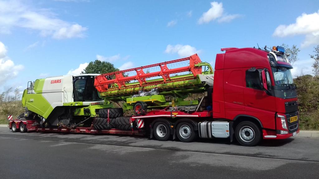 découvrez nos services de transport de machines, alliant sécurité et efficacité pour vos équipements lourds. nous garantissons un service adapté à vos besoins, avec des équipes expérimentées et des solutions personnalisées. confiez-nous vos transporteurs, et bénéficiez d'une logistique fiable pour vos projets.