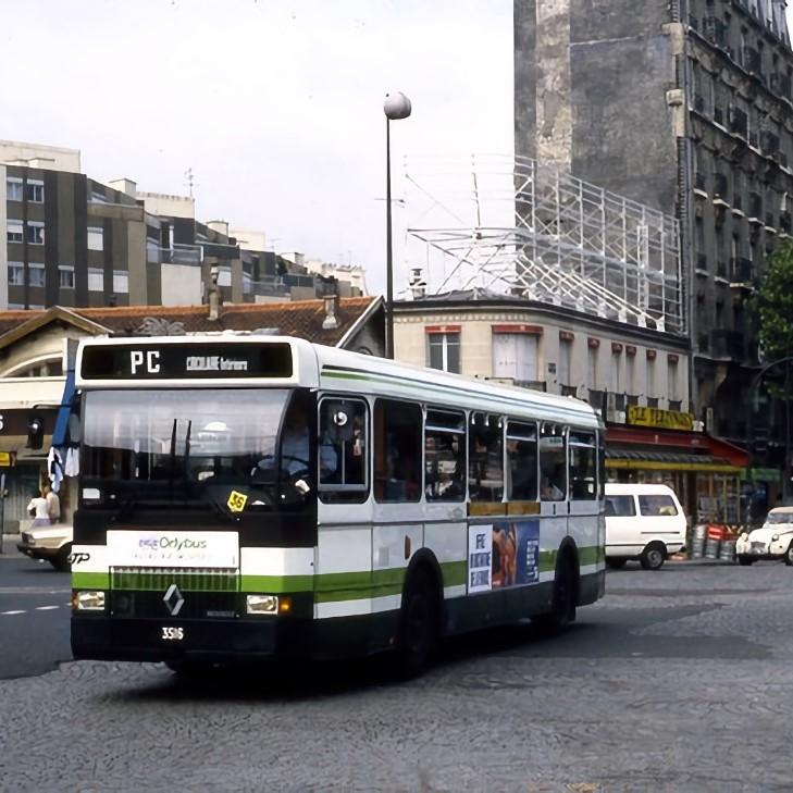 découvrez les multiples options de transport à paris : bus, métro, tramway et taxis. simplifiez vos déplacements dans la capitale française grâce à nos conseils pratiques!