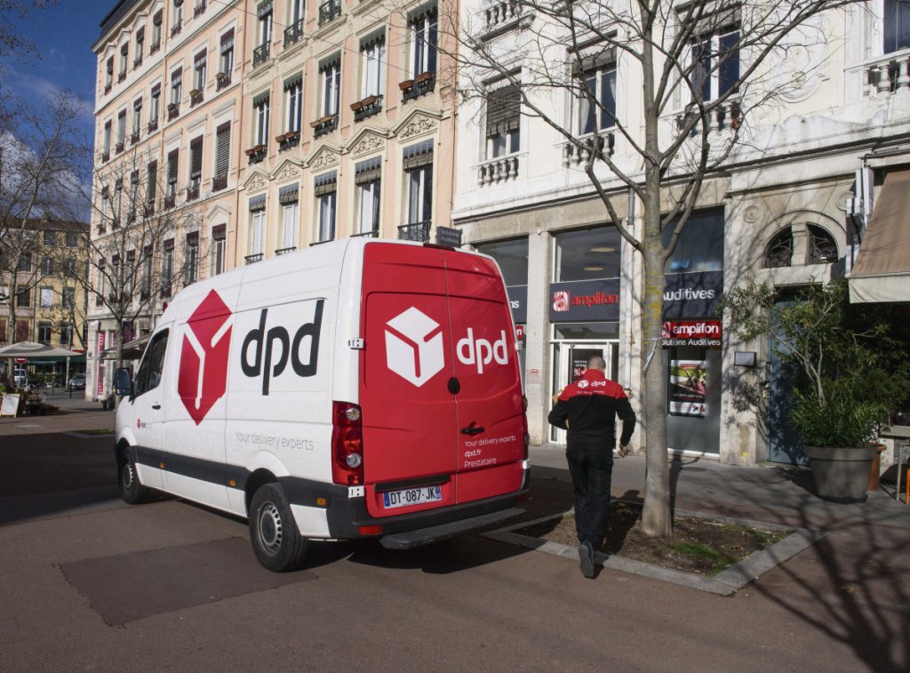 découvrez nos services dpd transport, offrant des solutions fiables et rapides pour l'expédition de vos colis. profitez d'un suivi en temps réel, d'une livraison internationale et d'un service client dédié pour répondre à tous vos besoins en logistique.