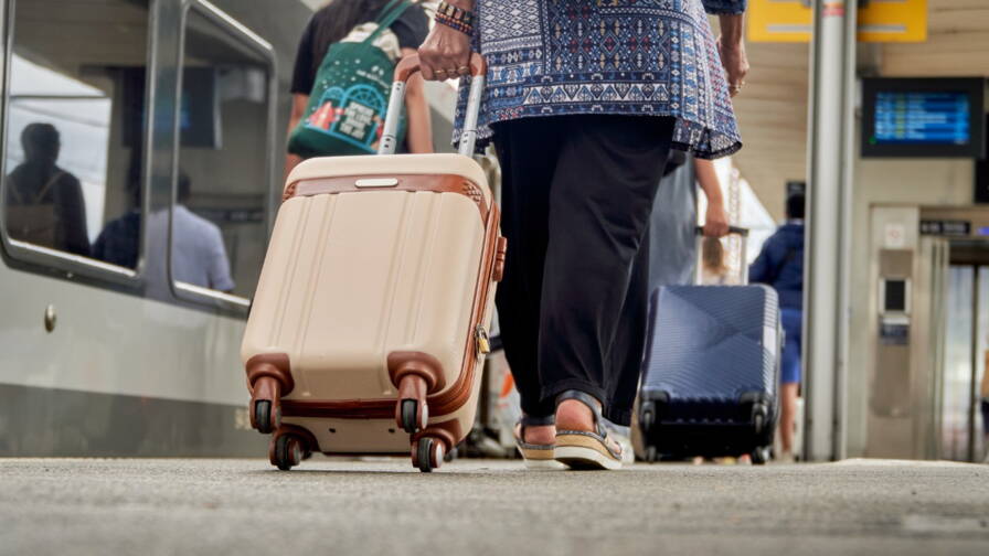 découvrez tout ce qu'il faut savoir sur les bagages sncf : dimensions autorisées, conseils pratiques pour le voyage, options de transport et services disponibles pour un trajet serein. voyagez léger et informé avec sncf.