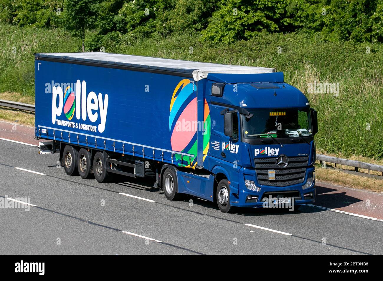 découvrez les services de transport routier à pollieu, offrant des solutions fiables et efficaces pour le transport de marchandises. profitez d'un service professionnel, d'une flotte moderne et d'une expertise locale pour répondre à tous vos besoins de logistique.