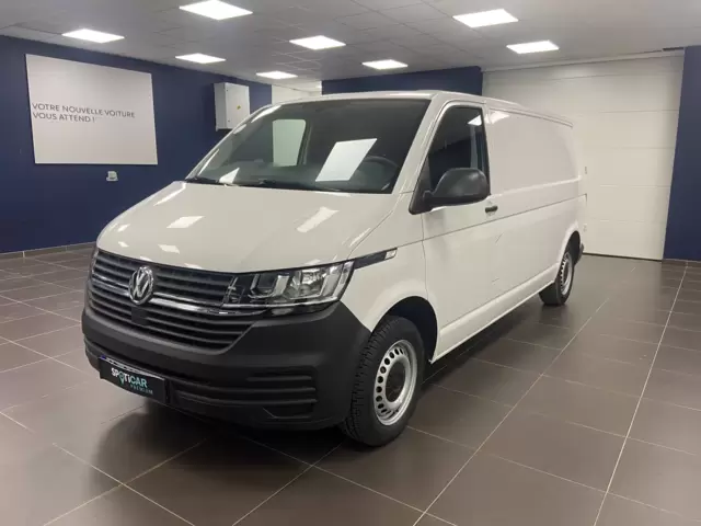 découvrez les prix pour le déménagement avec un volkswagen transporter 2021. comparez les tarifs, les options et les services pour un déménagement simple et efficace.