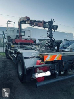 découvrez notre service de camion 6x4 pour déménagement, idéal pour transporter vos meubles et effets personnels en toute sécurité. profitez d'un véhicule spacieux et puissant, adapté à tous vos besoins de déménagement, que ce soit pour un déménagement local ou national.