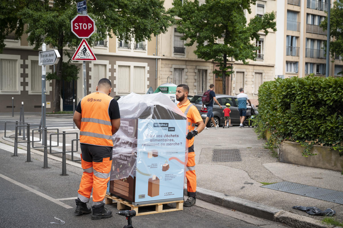 découvrez nos solutions de transport sur lyon et villeurbanne. comparez les offres des transporteurs pour choisir celui qui répond le mieux à vos besoins, que ce soit pour des livraisons locales ou plus lointaines.