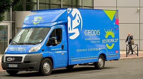 découvrez comment les clients de geodis prennent des décisions éclairées en matière de choix de transport. explorez les différents services offerts pour optimiser la logistique et améliorer l'efficacité des opérations de transport.