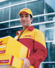 découvrez nos services de livraison de colis dhl, rapides et fiables. suivez votre envoi en temps réel et bénéficiez d'un service client à votre écoute. expédiez vos colis en toute sérénité avec dhl.