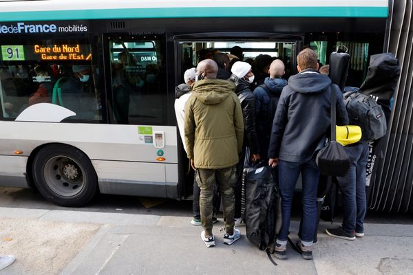 découvrez nos solutions de déplacement en île-de-france : transports en commun, covoiturage, services de taxis et plus encore pour simplifier vos trajets quotidiens.