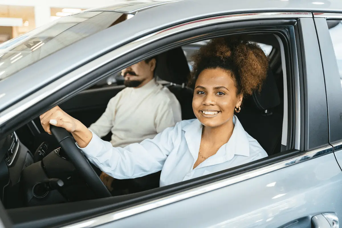 découvrez comment devenir transporteur et lancer votre propre entreprise de transport. obtenez des conseils pratiques, les étapes nécessaires, et les clés du succès pour prospérer dans ce secteur dynamique.