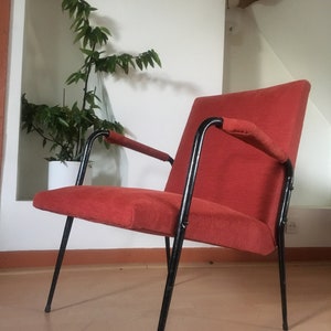 découvrez le fauteuil bring4you, un mélange parfait de confort et de style. idéal pour tous les intérieurs, ce fauteuil est conçu pour vous offrir un soutien optimal tout en ajoutant une touche d'élégance à votre décoration. offrez-vous des moments de détente inégalés avec bring4you.